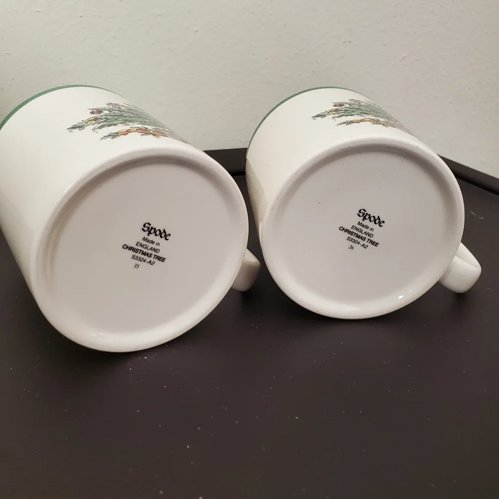 🎄 SPODE Christmas mugs set of 2 Christmas trees like new - Picture 8 of 9